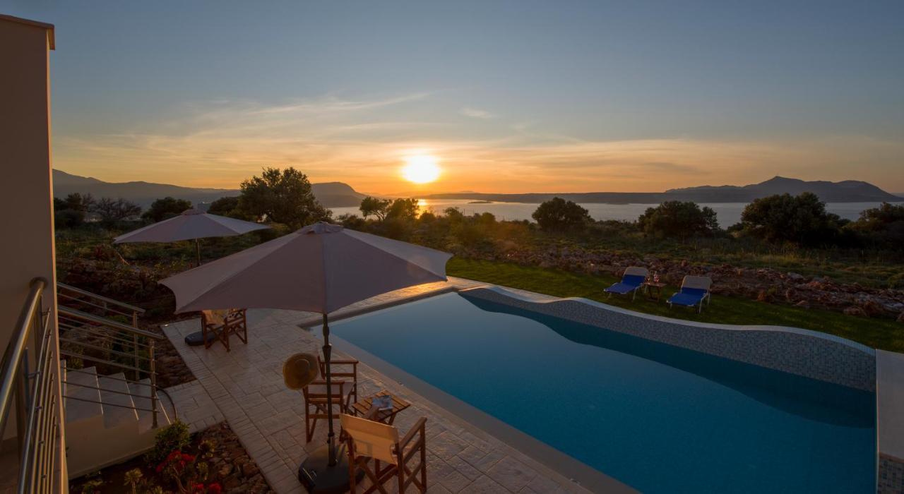 Villa Phenωmena Apartments Kokkino Chorio Exterior foto